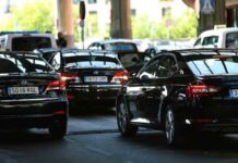 Martinez-Almeida sigue sin regular los VTC Martinez-Almeida sigue sin regular las VTC