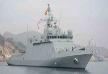 Un buque de guerra para recoger a los migrantes del Open Arms Un buque de guerra para recoger a los migrantes del Open Arms