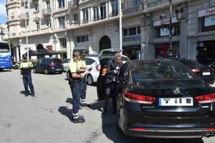 Cabify alarga los juicios para seguir operando ilegalmente en Barcelona
