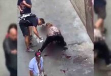 Un hombre apuñala a dos personas en El Raval de Barcelona Un hombre apuñala a dos personas en El Raval de Barcelona