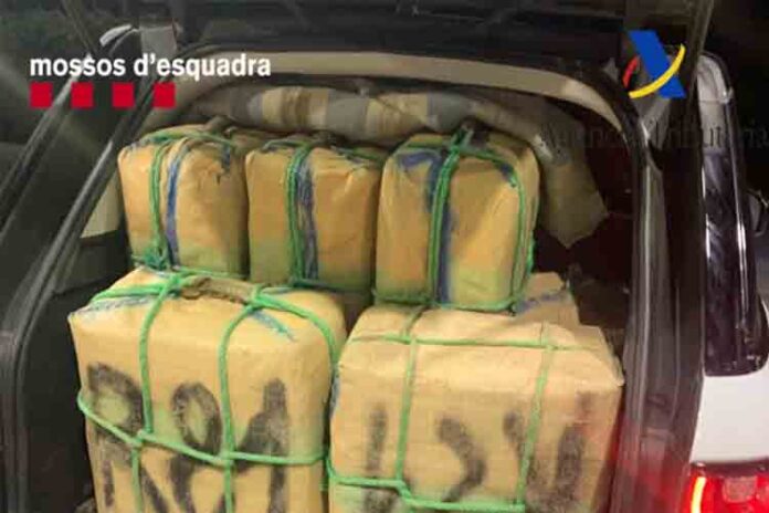 Detenidos dos hombres en la Jonquera transportando 500 kilos de hachís