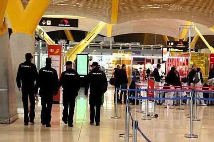Intervenidos más de doce kilos de cocaína en el Aeropuerto