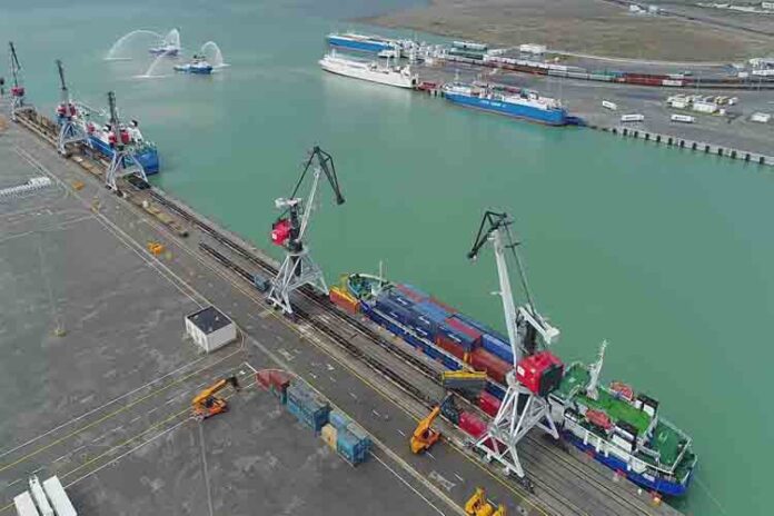 Los puertos de Barcelona, ​​Vigo y Bakú reciben el certificado PERS de EcoPorts