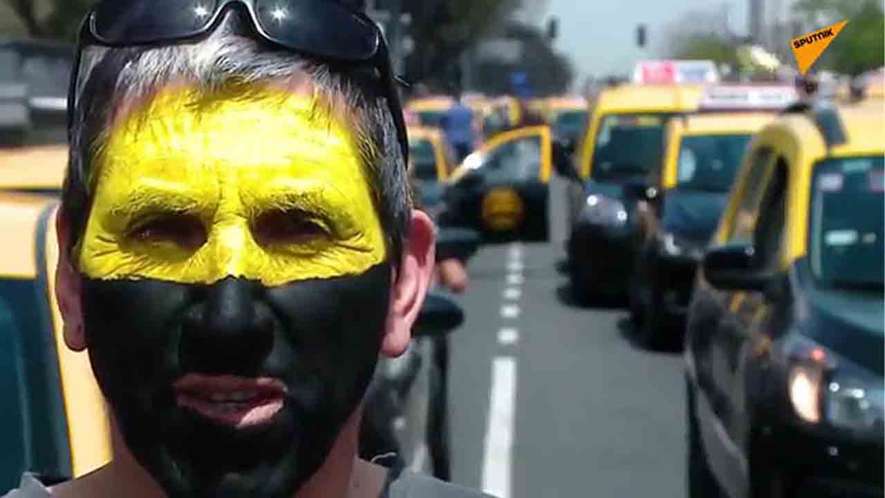 Tercera jornada de movilizaciones de los taxistas argentinos Tercera jornada de movilizaciones de los taxistas argentinos