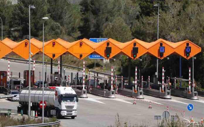 Tres peajes de autopista de Catalunya pasarán a ser gratuitos