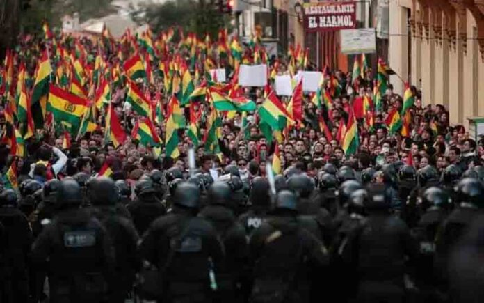 España responde a Bolivia y expulsa de Madrid a tres diplomáticos