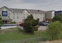 La policía busca a un conductor de Uber por el asesinato de una mujer en Sheridan La policía busca a un conductor de Uber por el asesinato de una mujer en Sheridan