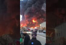 Emergencia química por un incendio en Montornès del Vallès (Barcelona) Emergencia química por un incendio en Montornès del Vallès (Barcelona)