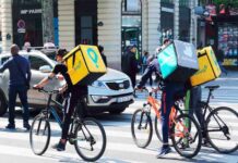 El TSJM confirma que los 532 repartidores de Deliveroo son falsos autónomos El TSJM confirma que los 532 repartidores de Deliveroo son falsos autónomos