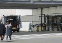 El gobierno estudia trasladar pacientes entre autonomías para impedir el colapso sanitario El gobierno estudia trasladar pacientes entre autonomías para impedir el colapso sanitario