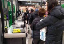 Papel higiénico y comida enlatada: El pánico por el coronavirus Papel higiénico y comida enlatada: El pánico por el coronavirus