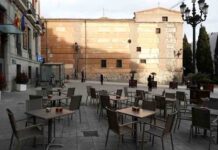 España supera los 3.000 casos de coronavirus, casi la mitad en Madrid España supera los 3.000 casos de coronavirus, casi la mitad en Madrid