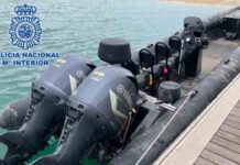 Interceptados en una narcolancha cuando navegaba el río Guadalquivir Interceptados en una narcolancha cuando navegaba el río Guadalquivir