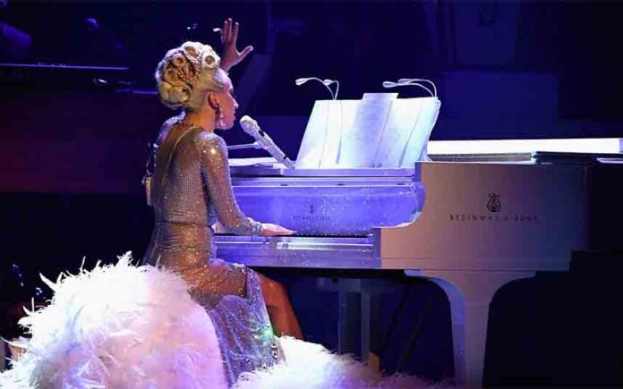 Lady Gaga, Elton John y Paul McCartney participarán en un concierto solidario