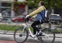 Franjas horarias separadas para los niños y adultos Franjas horarias separadas para los niños y adultos