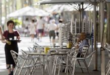 El Ayuntamiento de Barcelona subvencionará alquileres para salvar al comercio Barcelona subvencionará alquileres para salvar al comercio