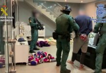 Incautadas cuatro toneladas de hachís y detenidas 36 personas Incautadas cuatro toneladas de hachís y detenidas 36 personas