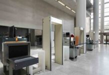 Admitida a trámite una denuncia a una directiva de Sanidad en Alicante por el Covid Admitida a trámite una denuncia a una directiva de Sanidad en Alicante por desprotección frente al Covid-19