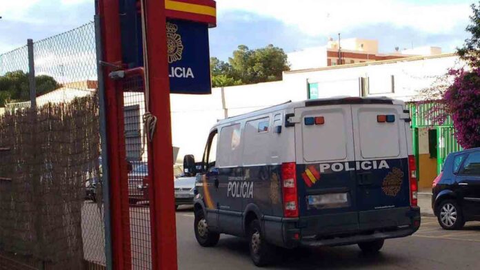 Detención en Málaga de un hombre buscado en Kenia por estafa