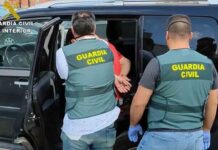 Detenido en El Ejido un hombre que estafaba a empresarios con la compraventa de cítricos Detenido en El Ejido un hombre que estafaba a empresarios con la compraventa de cítricos