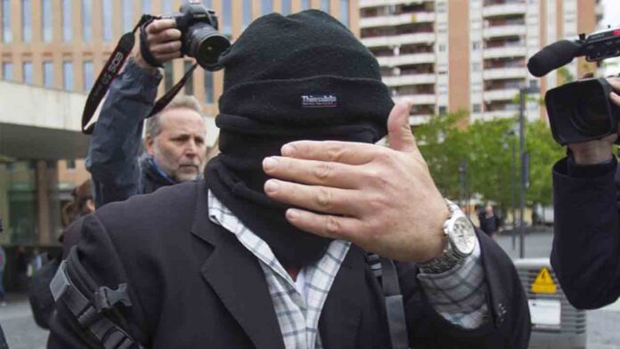 El pederasta de los Maristas de Barcelona seguirá en libertad, a pesar de la condena de 21 años de prisión