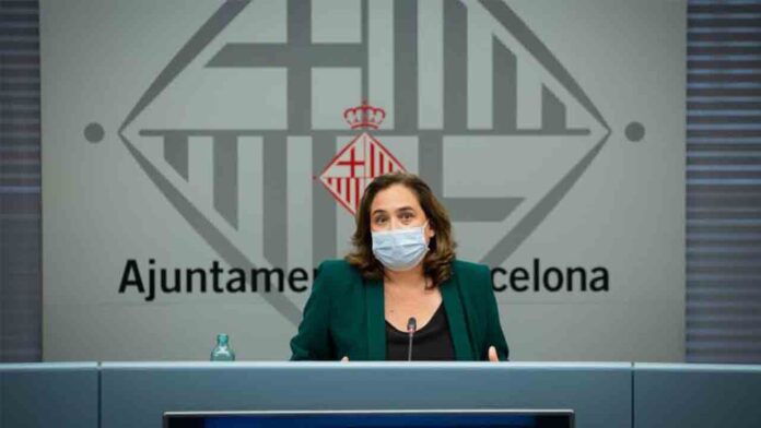 Barcelona pide revisar el aforo de la familia real e investigar los casos de corrupción