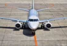 Denuncia contra ocho aerolíneas por vulneración de derechos durante la pandemia
