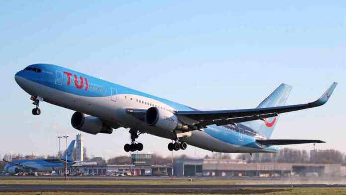 El touroperador TUI cancela todos los vuelos de Reino Unido a España