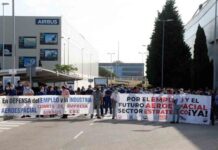 Protesta de los trabajadores de Airbus en Cádiz en defensa de sus puestos de trabajo Protesta de los trabajadores de Airbus en Cádiz en defensa de sus puestos de trabajo