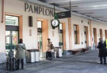 Renfe recupera una línea diaria Pamplona-Barcelona a partir de hoy Renfe recupera una línea diaria Pamplona-Barcelona a partir de hoy