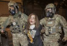 Trump despliega más agentes federales en la represión de Portland Trump despliega más agentes federales en la represión de Portland