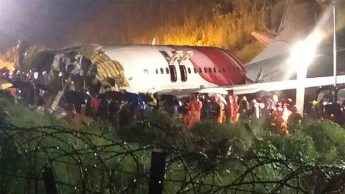 Accidente aéreo en India con 17 fallecidos
