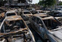 Continúan las protestas en Kenosha por los disparos de la policía a Jacob Blake Continúan las protestas en Kenosha por los disparos de la policía a Jacob Blake