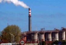 El Gobierno y la Xunta de Galicia acusan a Alcoa de empujar a los trabajadores a un conflicto innecesario El Gobierno y la Xunta de Galicia acusan a Alcoa de empujar a los trabajadores a un conflicto innecesario