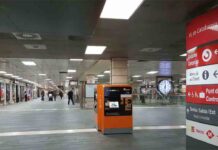Insultos homófobos de un revisor de Renfe a un pasajero en Barcelona Insultos homófobos de un revisor de Renfe a un pasajero en Barcelona