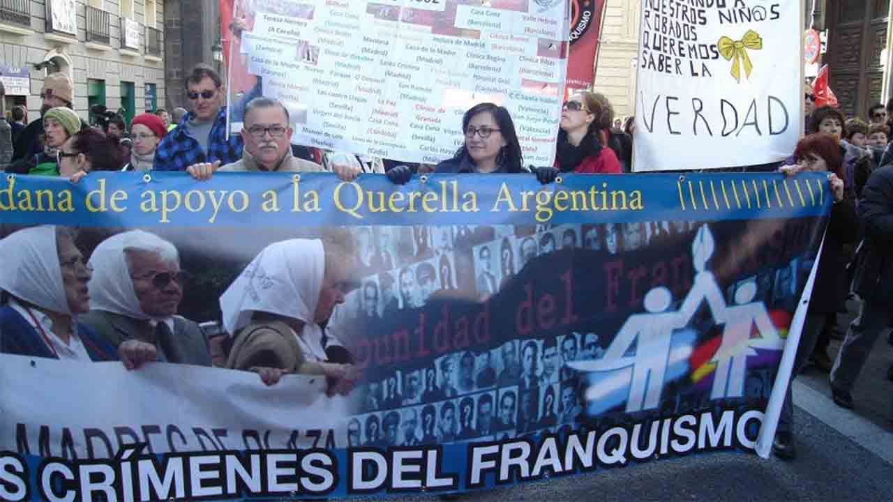 Barcelona en Comú presenta un apoyo a la querella argentina que investiga a Martín Villa