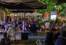 Catalunya se plantea cerrar bares y restaurantes Catalunya se plantea cerrar bares y restaurantes