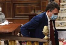 El PNV advierte de la crispación por el silencio del rey sobre su ausencia en Barcelona El PNV advierte de la crispación por el silencio del rey sobre su ausencia en Barcelona