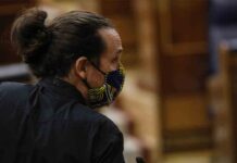 Iglesias pide que se cite a declarar a Pino y a Fuentes en el caso ‘Dina’ Iglesias pide que se cite a declarar a Pino y a Fuentes en el caso 'Dina'