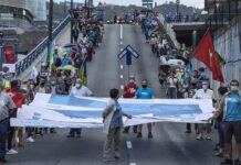Diez presos vascos serán acercados y uno trasladado al País Vasco Diez presos vascos serán acercados y uno trasladado al País Vasco