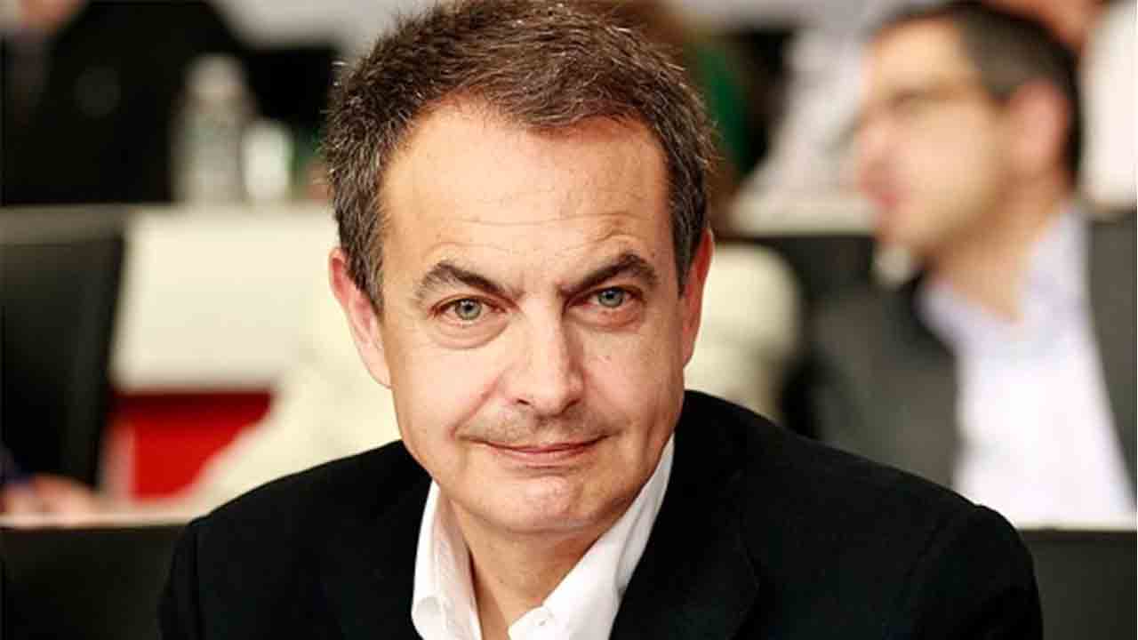 Zapatero tampoco hacía caso a lo que decían Felipe González y Alfonso Guerra