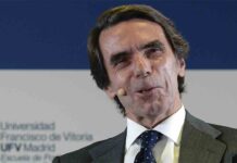 La UDEF pide investigar contratos de Aznar sobre la Caja B del PP La UDEF pide investigar contratos de Aznar sobre la Caja B del PP