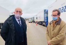 Toma de contacto entre el Consulado y los camioneros retenidos en Reino Unido Toma de contacto entre el Consulado y los camioneros retenidos en Reino Unido