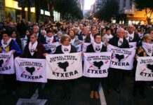 Un preso vasco será llevado a Euskadi y se acercará a otros cinco Un preso vasco será llevado a Euskadi y se acercará a otros cinco