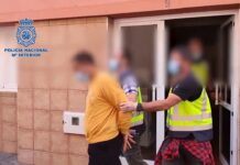 Desarticulado un grupo dedicado al tráfico de inmigrantes entre Marruecos y España Desarticulado un grupo dedicado al tráfico de inmigrantes entre Marruecos y España