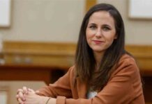 Belarra critica a Robles: ‘Alinearse con la derecha es decepcionante’ Belarra critica a Robles: 'Alinearse con la derecha es decepcionante'
