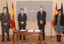 Consumo, Banco de España y CNMV firman un convenio para mejorar la protección de los consumidores Consumo, Banco de España y CNMV firman un convenio para mejorar la protección de los consumidores