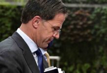 Dimite todo el gobierno holandés por un escándalo en las ayudas sociales Dimite todo el gobierno holandés por un escándalo en las ayudas sociales