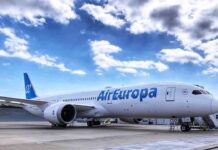 Ciberataque a Air Europa: la aerolínea pide anular las tarjetas de crédito Iberia compra Air Europa por la mitad de precio