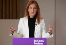 Ada Colau: ‘Solo los comuns pueden lograr un Govern de izquierdas’ Ada Colau: 'Solo los comuns pueden lograr un Govern de izquierdas'